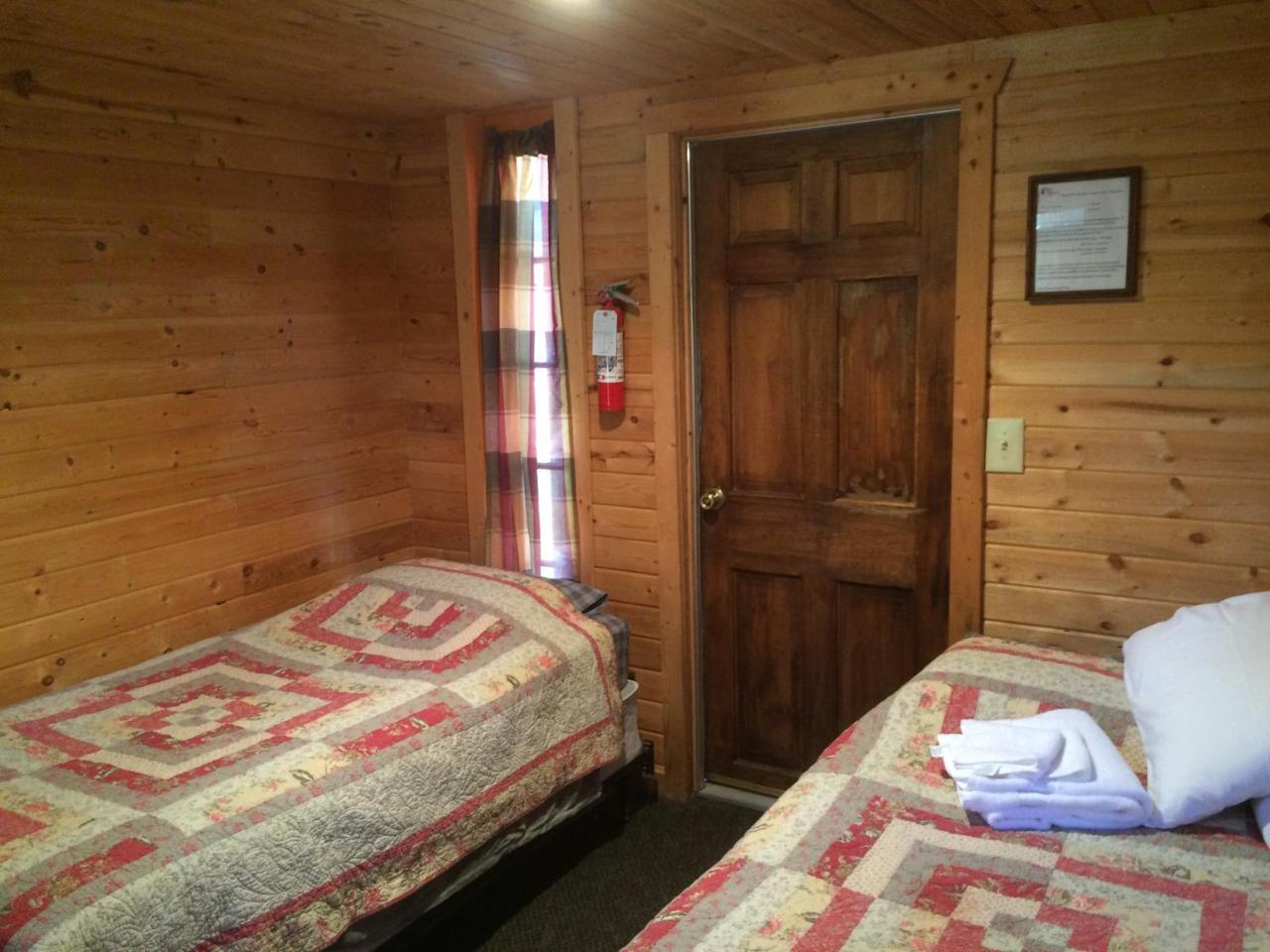 Boulder Creek Lodge Maxville Eksteriør bilde