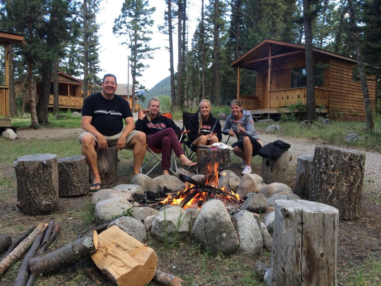 Boulder Creek Lodge Maxville Eksteriør bilde